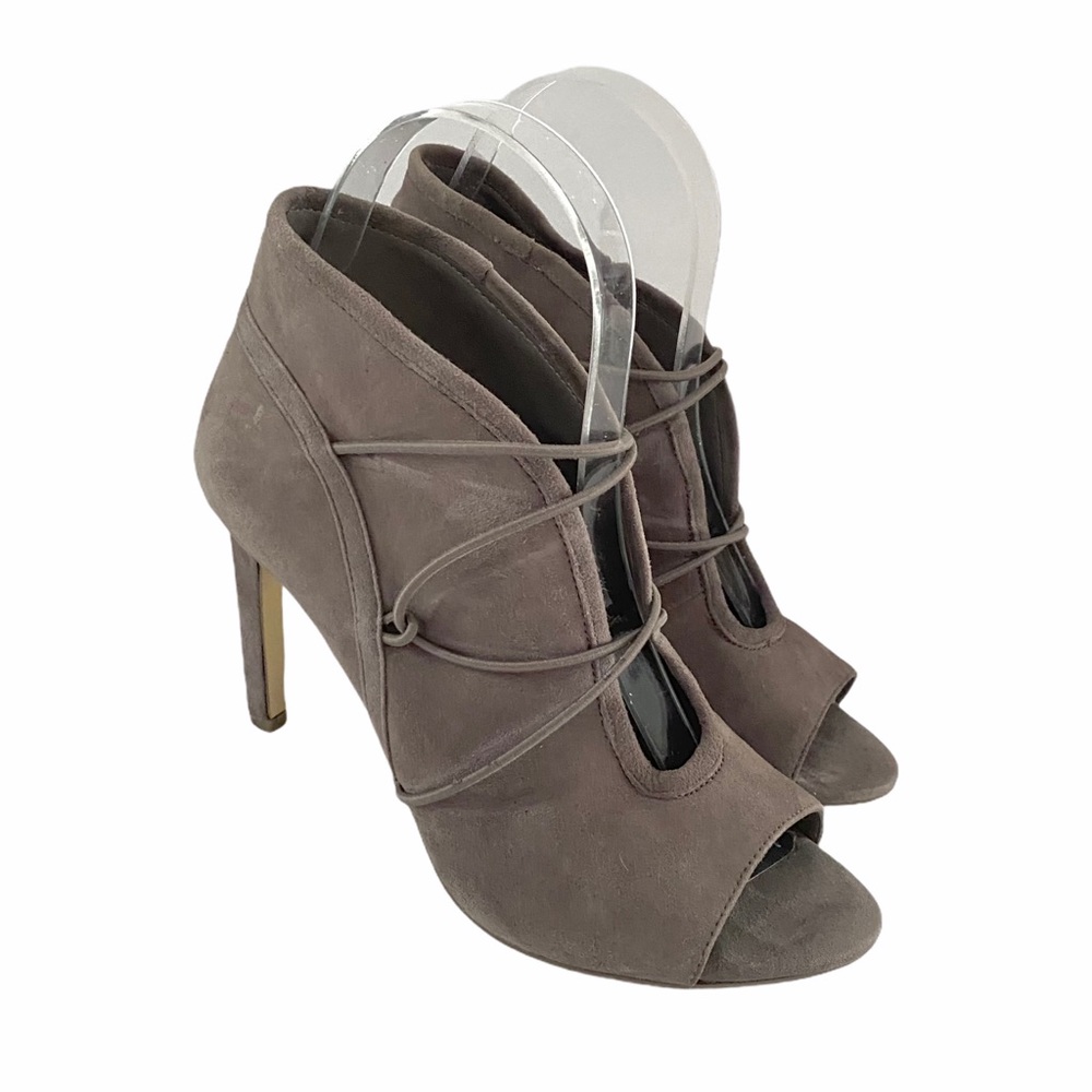 BCBGeneration Corrina-X Dark Stone Grey Leather Peep Toe Pump Heels Size 6 M